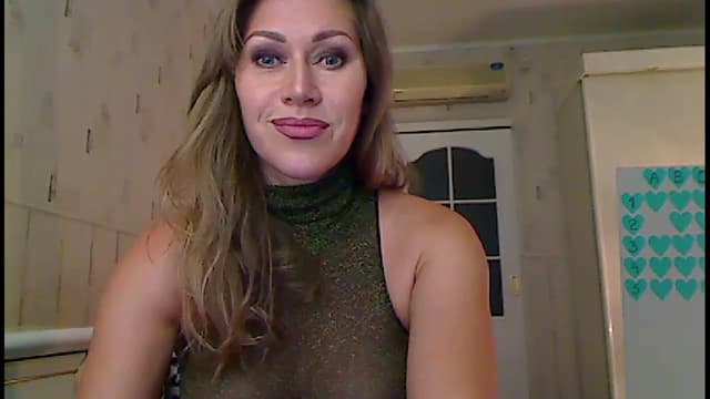 Gallery image thumbnail from Amiri's myfreecams stream on, 07/16/2023, 02:05 image 18 of 20