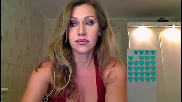 Gallery image thumbnail from Amiri's myfreecams stream on, 07/20/2023, 04:35 image 18 of 20