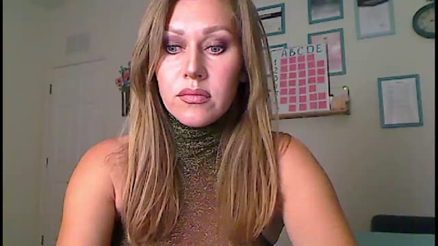 Gallery image thumbnail from Amiri's myfreecams stream on, 10/19/2023, 03:17 image 7 of 20