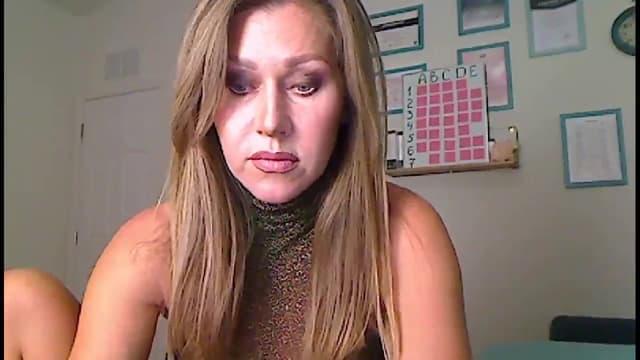 Gallery image thumbnail from Amiri's myfreecams stream on, 10/19/2023, 03:17 image 5 of 20