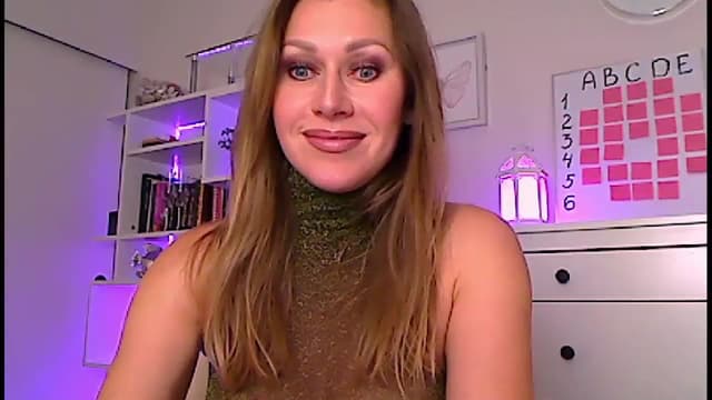 Gallery image thumbnail from Amiri's myfreecams stream on, 12/28/2023, 05:21 image 3 of 20