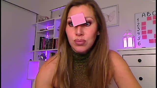 Gallery image thumbnail from Amiri's myfreecams stream on, 12/28/2023, 06:47 image 3 of 20