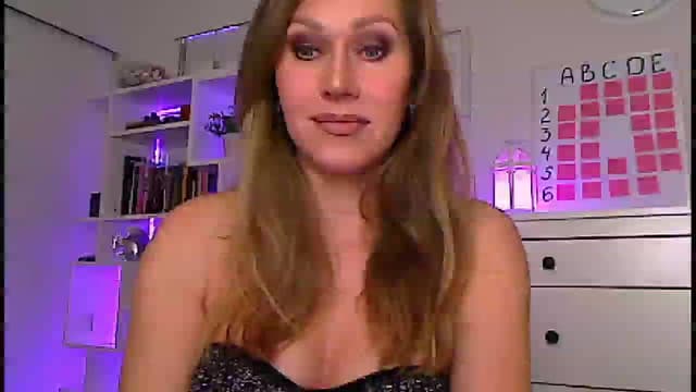 Gallery image thumbnail from Amiri's myfreecams stream on, 12/31/2023, 04:17 image 8 of 20