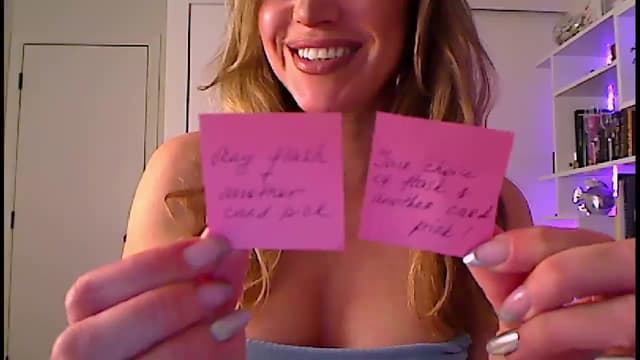 Gallery image thumbnail from Amiri's myfreecams stream on, 01/11/2024, 04:23 image 14 of 20