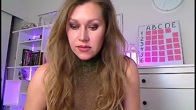 Gallery image thumbnail from Amiri's myfreecams stream on, 02/03/2024, 06:32 image 11 of 20