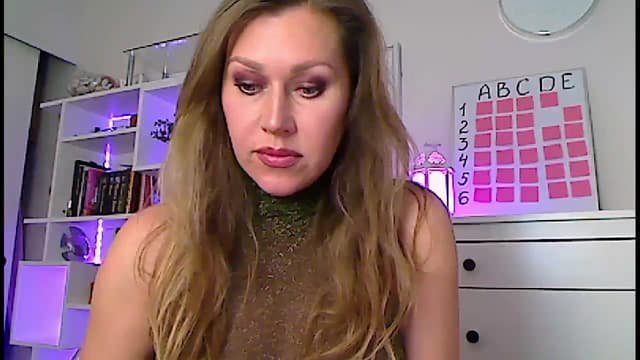 Gallery image thumbnail from Amiri's myfreecams stream on, 02/03/2024, 06:32 image 13 of 20