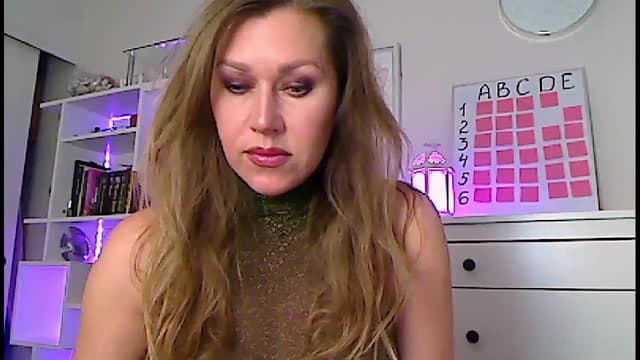 Gallery image thumbnail from Amiri's myfreecams stream on, 02/03/2024, 06:32 image 12 of 20