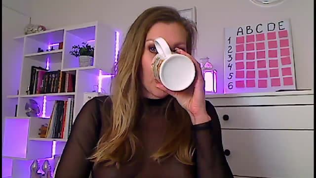 Gallery image thumbnail from Amiri's myfreecams stream on, 03/09/2024, 04:20 image 19 of 20