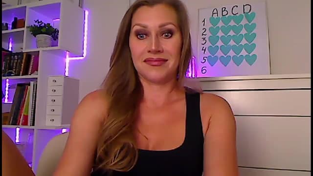 Gallery image thumbnail from Amiri's myfreecams stream on, 06/13/2024, 02:52 image 20 of 20