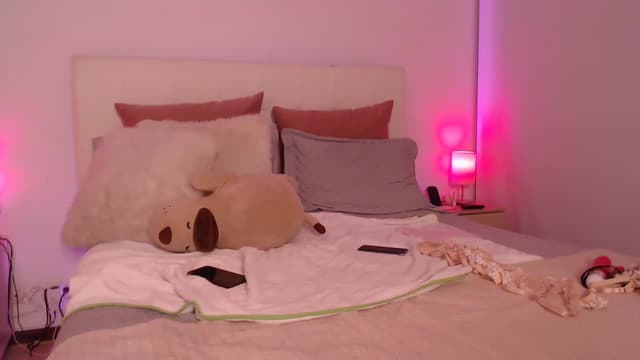 Gallery image thumbnail from AmyLi's myfreecams stream on, 04/15/2023, 07:16 image 3 of 20