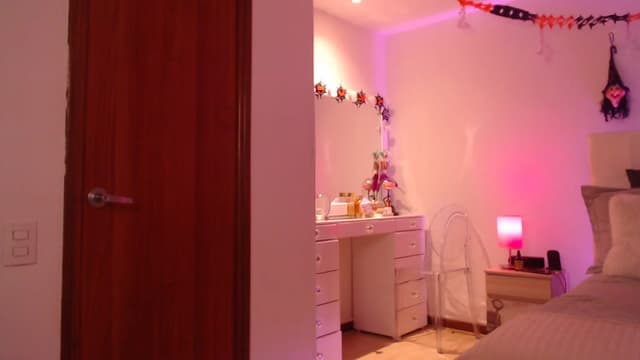 Gallery image thumbnail from AmyLi's myfreecams stream on, 10/31/2023, 07:15 image 3 of 20