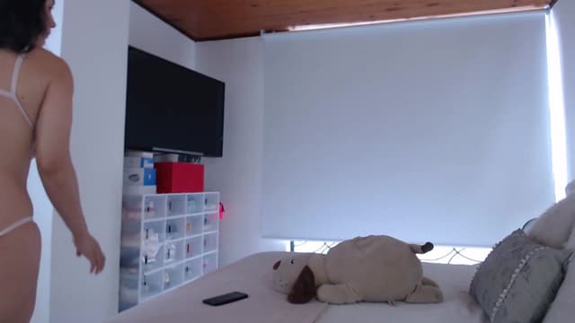 Gallery image thumbnail from AmyLi's myfreecams stream on, 12/03/2024, 18:37 image 1 of 20