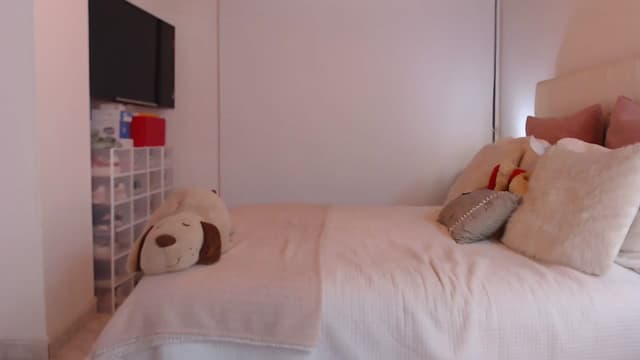 Gallery image thumbnail from AmyLi's myfreecams stream on, 12/23/2024, 06:43 image 1 of 20