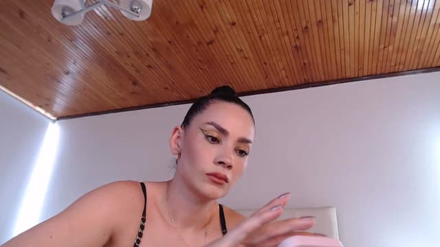 Gallery image thumbnail from AmyLi's myfreecams stream on, 05/29/2025, 17:12 image 14 of 20