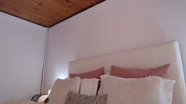 Gallery image thumbnail from AmyLi's myfreecams stream on, 06/07/2025, 07:50 image 5 of 20