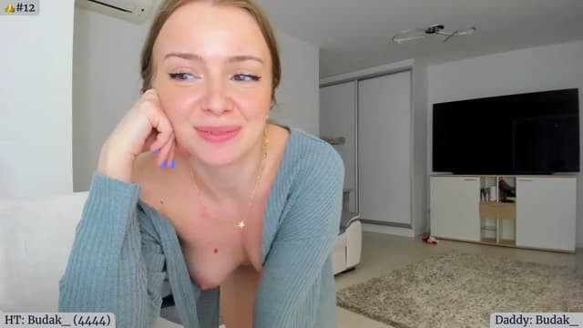 Gallery image thumbnail from Angie's myfreecams stream on, 02/03/2023, 06:33 image 14 of 20