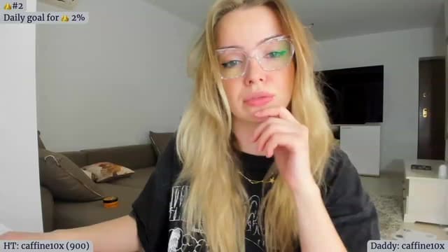 Gallery image thumbnail from Angie's myfreecams stream on, 02/27/2023, 05:11 image 1 of 20