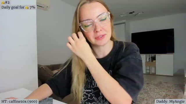Gallery image thumbnail from Angie's myfreecams stream on, 02/27/2023, 05:11 image 15 of 20