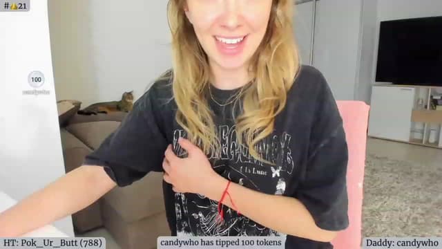 Gallery image thumbnail from Angie's myfreecams stream on, 03/07/2023, 06:14 image 13 of 20
