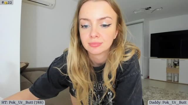Gallery image thumbnail from Angie's myfreecams stream on, 03/07/2023, 06:14 image 6 of 20