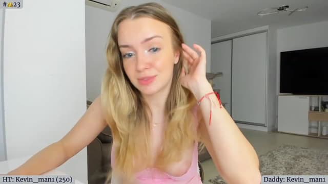 Gallery image thumbnail from Angie's myfreecams stream on, 03/17/2023, 05:40 image 5 of 20