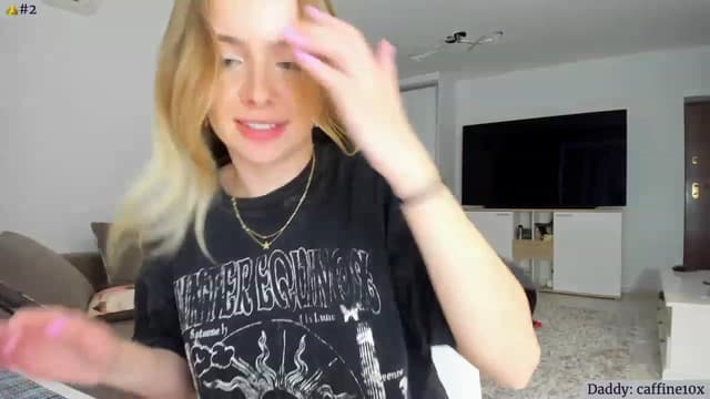 Gallery image thumbnail from Angie's myfreecams stream on, 04/07/2023, 03:28 image 6 of 20