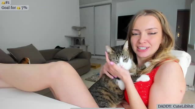 Gallery image thumbnail from Angie's myfreecams stream on, 04/15/2023, 24:42 image 17 of 20