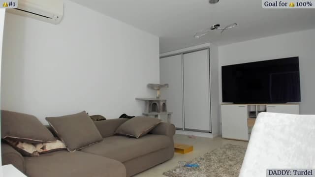 Gallery image thumbnail from Angie's myfreecams stream on, 04/15/2023, 04:10 image 3 of 20