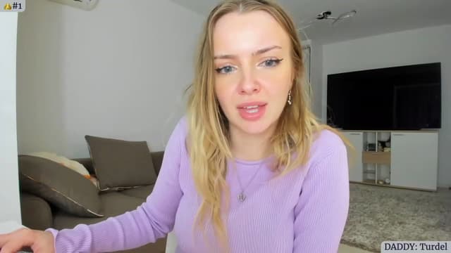 Gallery image thumbnail from Angie's myfreecams stream on, 04/19/2023, 05:45 image 14 of 20