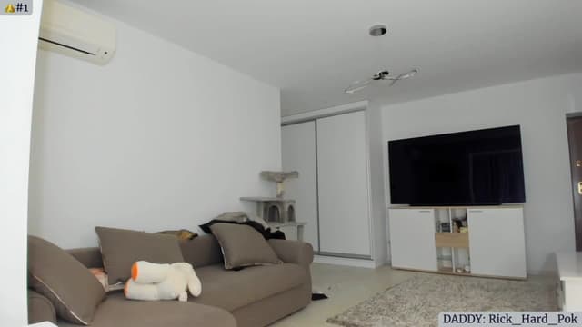 Gallery image thumbnail from Angie's myfreecams stream on, 04/20/2023, 03:41 image 15 of 20