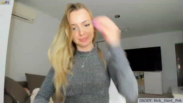 Gallery image thumbnail from Angie's myfreecams stream on, 04/20/2023, 03:41 image 5 of 20