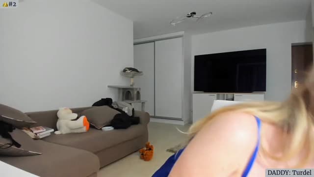 Gallery image thumbnail from Angie's myfreecams stream on, 04/25/2023, 06:19 image 2 of 20