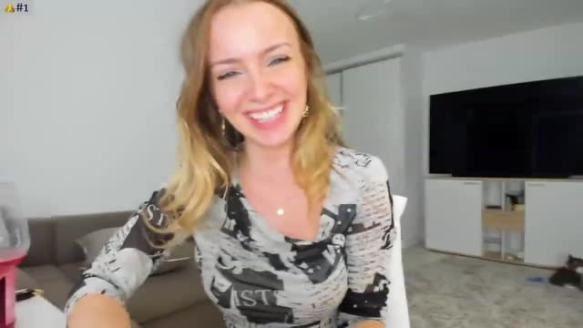 Gallery image thumbnail from Angie's myfreecams stream on, 05/01/2023, 07:41 image 20 of 20