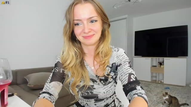 Gallery image thumbnail from Angie's myfreecams stream on, 05/01/2023, 07:41 image 19 of 20
