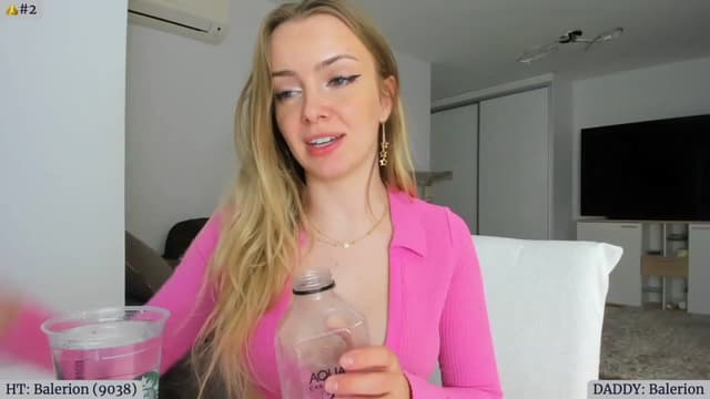 Gallery image thumbnail from Angie's myfreecams stream on, 05/07/2023, 04:36 image 11 of 20