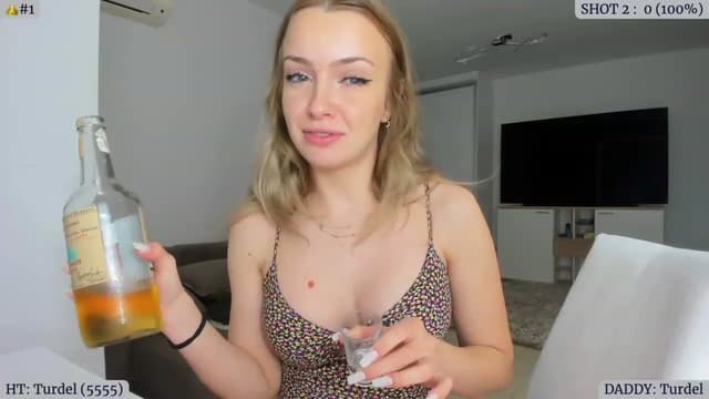 Gallery image thumbnail from Angie's myfreecams stream on, 05/14/2023, 02:46 image 5 of 20