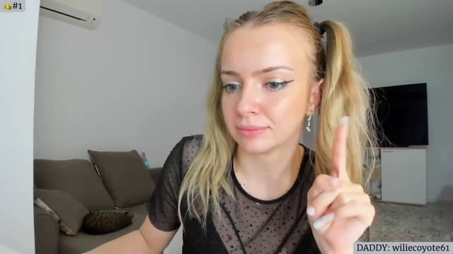 Gallery image thumbnail from Angie's myfreecams stream on, 05/23/2023, 05:57 image 5 of 20