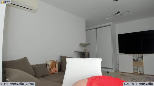 Gallery image thumbnail from Angie's myfreecams stream on, 06/10/2023, 04:04 image 1 of 20