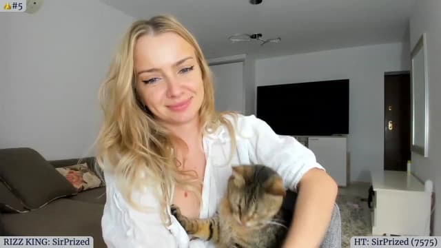 Gallery image thumbnail from Angie's myfreecams stream on, 09/25/2023, 01:47 image 10 of 20