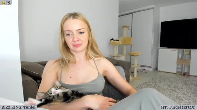 Gallery image thumbnail from Angie's myfreecams stream on, 09/28/2023, 05:21 image 14 of 20