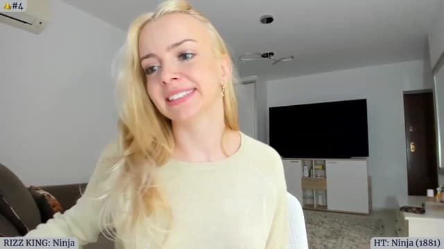 Gallery image thumbnail from Angie's myfreecams stream on, 10/19/2023, 04:08 image 5 of 20