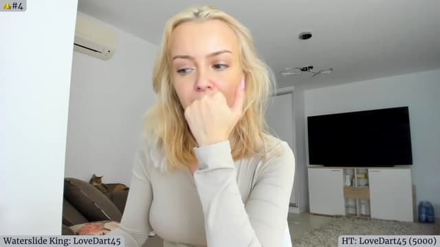 Gallery image thumbnail from Angie's myfreecams stream on, 10/26/2023, 05:33 image 11 of 20
