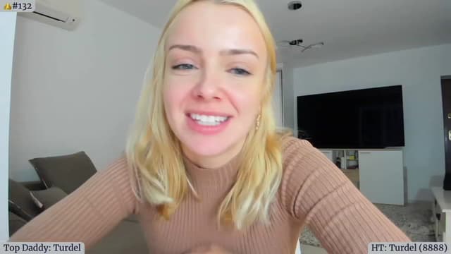 Gallery image thumbnail from Angie's myfreecams stream on, 11/12/2023, 07:03 image 8 of 20