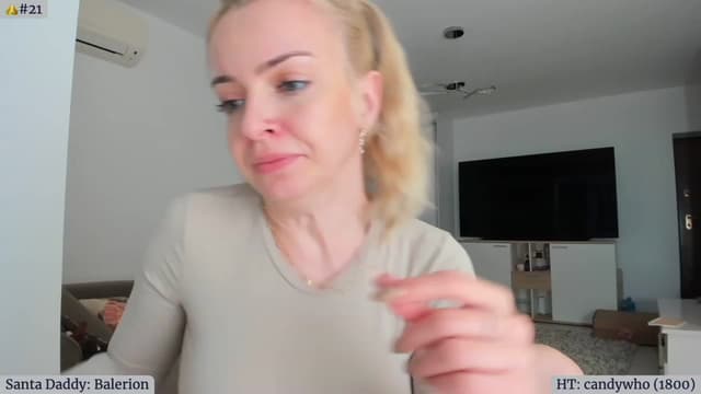 Gallery image thumbnail from Angie's myfreecams stream on, 12/10/2023, 07:15 image 2 of 20