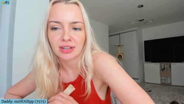 Gallery image thumbnail from Angie's myfreecams stream on, 04/05/2024, 05:03 image 16 of 20