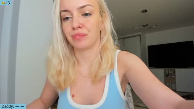 Gallery image thumbnail from Angie's myfreecams stream on, 04/06/2024, 03:47 image 3 of 20