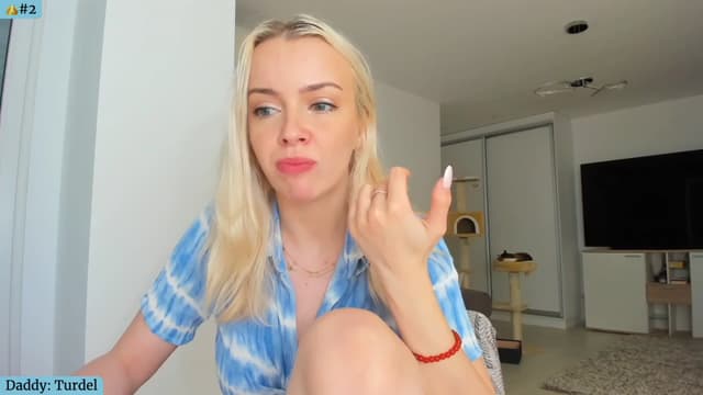 Gallery image thumbnail from Angie's myfreecams stream on, 04/15/2024, 04:45 image 11 of 20