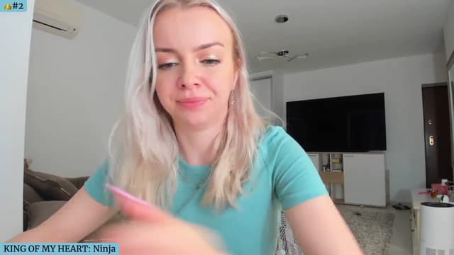 Gallery image thumbnail from Angie's myfreecams stream on, 04/22/2024, 05:04 image 10 of 20