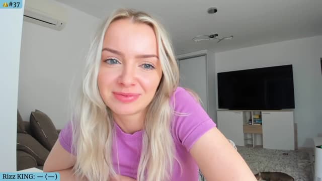 Gallery image thumbnail from Angie's myfreecams stream on, 05/17/2024, 06:07 image 6 of 20