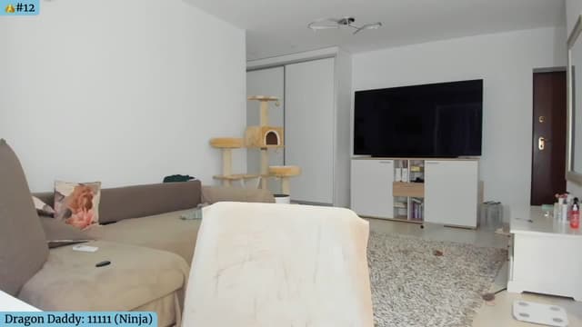 Gallery image thumbnail from Angie's myfreecams stream on, 08/22/2024, 04:37 image 18 of 20